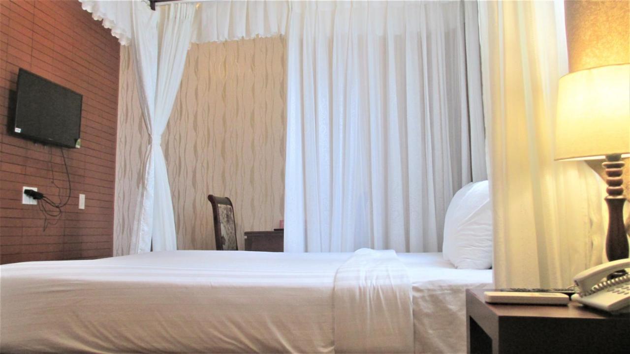 Anh Dao Mekong 2 Hotel Can Tho Buitenkant foto