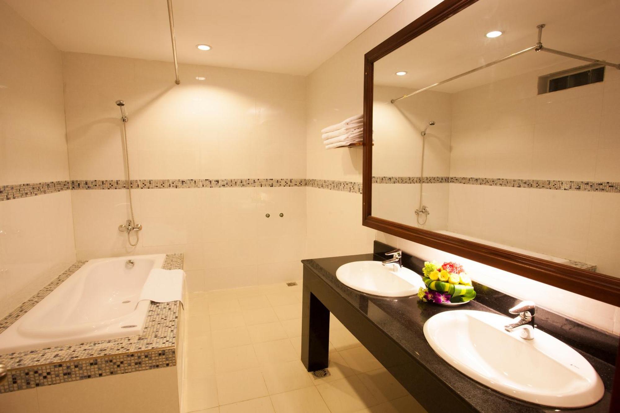 Anh Dao Mekong 2 Hotel Can Tho Buitenkant foto